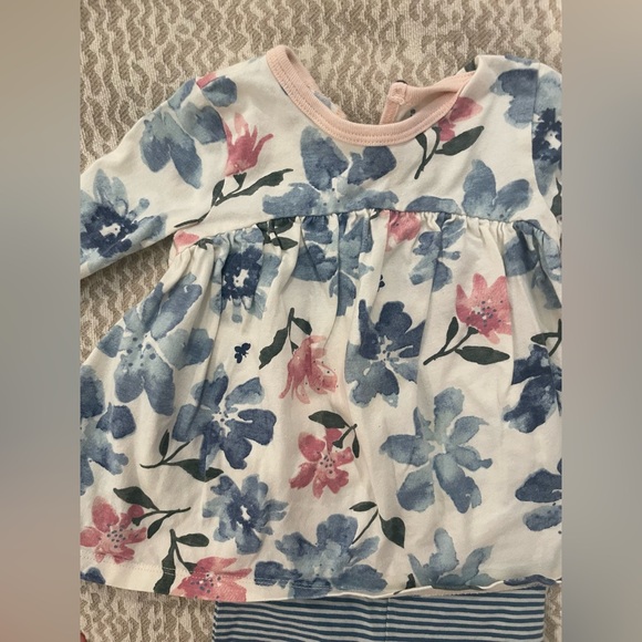 Burt’s Bees baby girl outfit. 3 - 6 months - Picture 2 of 3